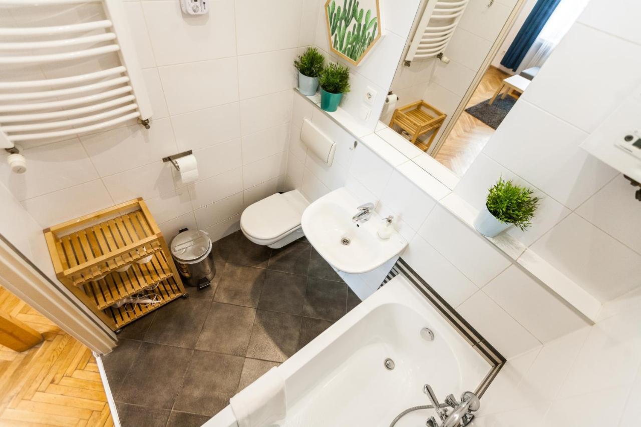 Vintage Szpitalna Apartment Kraków Eksteriør billede